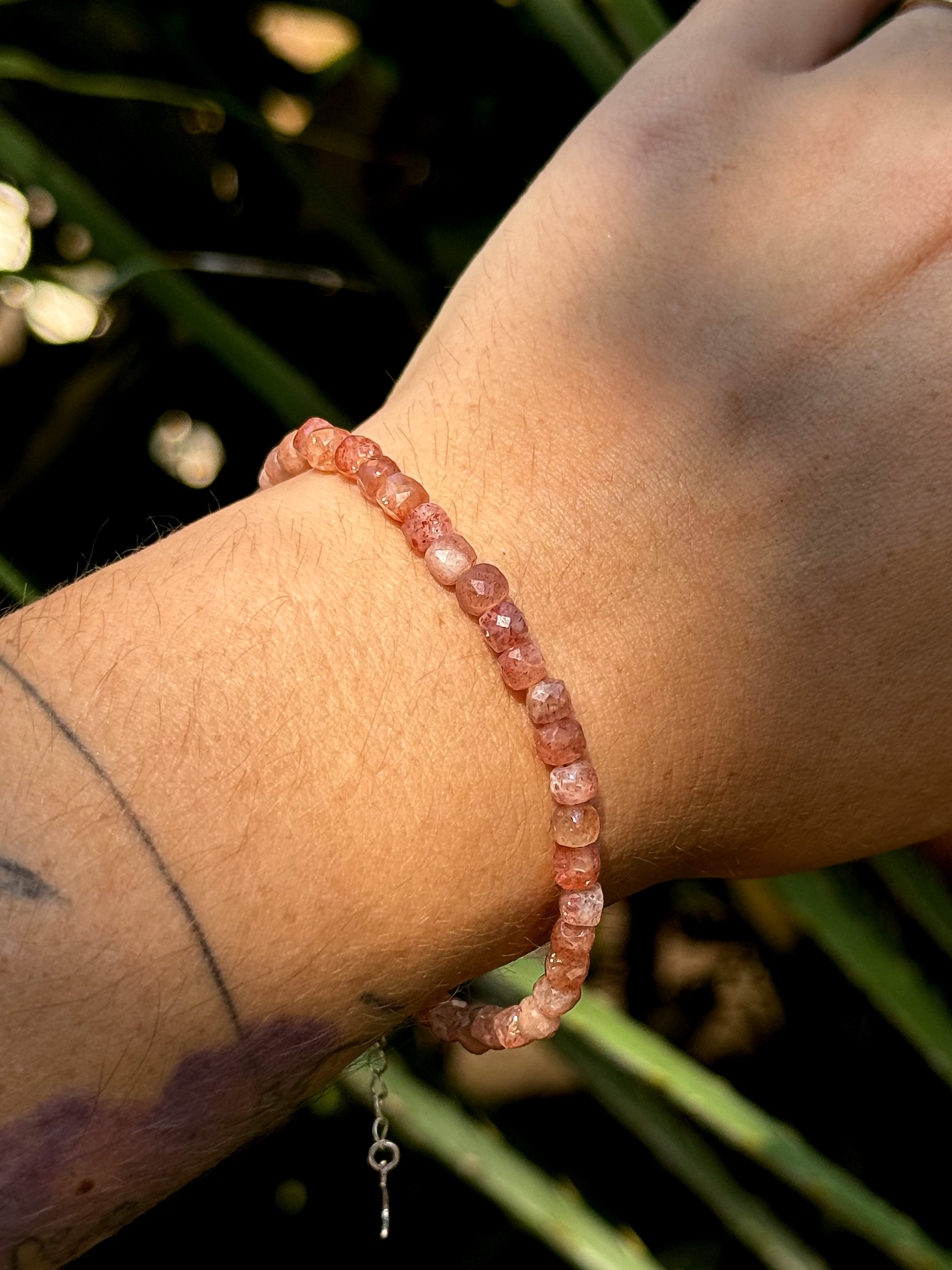 Faceted Sunstone Beaded Bracelet