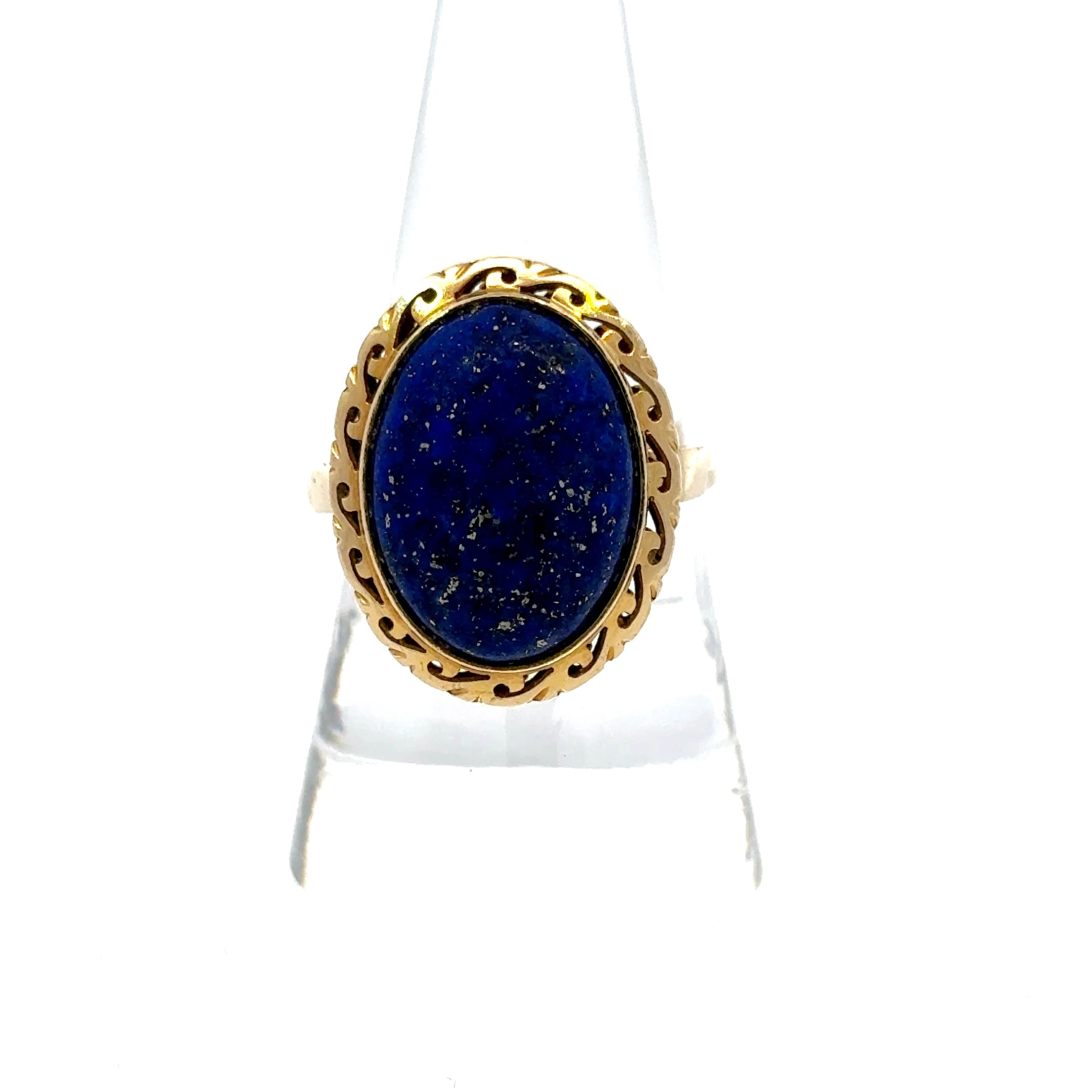 Vintage 1960s Oval Cut Lapis Lazuli Ring in 14K Gold
